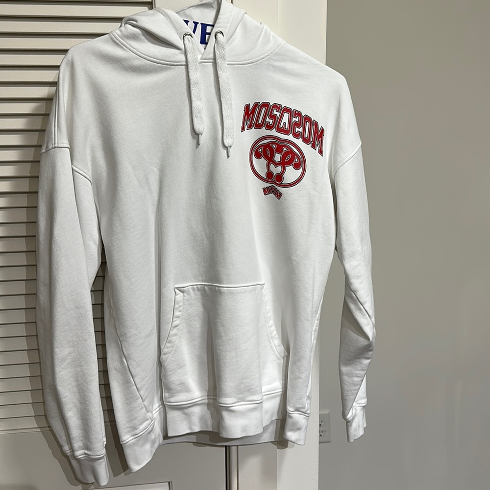 Hardly Worn Moschino hoodie in size Medium great for fall